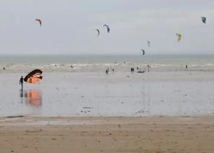 8883 In Strandnaehe By Interhome *