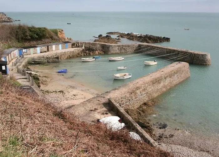 8883 In Strandnaehe By Interhome